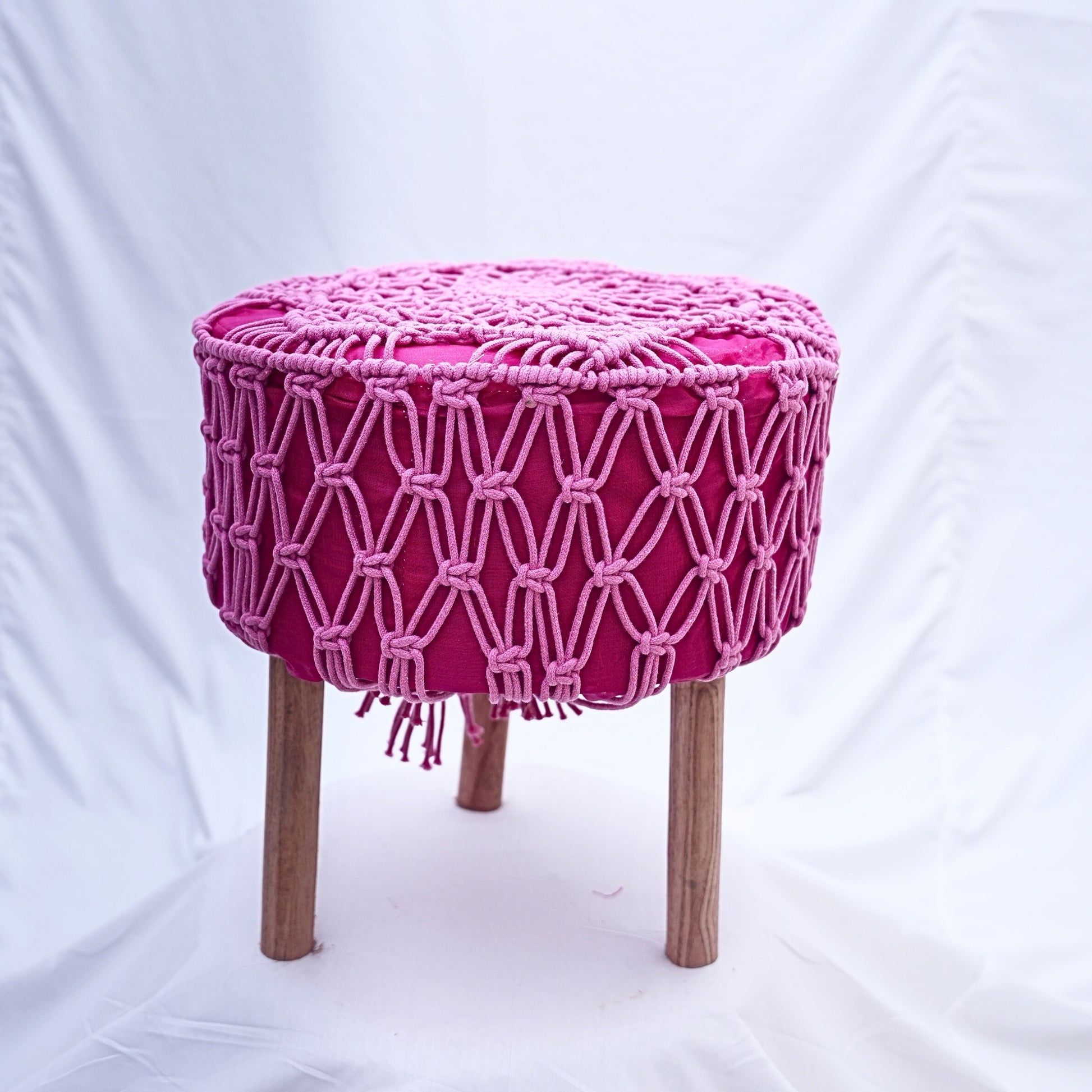 Macrame Ottomon